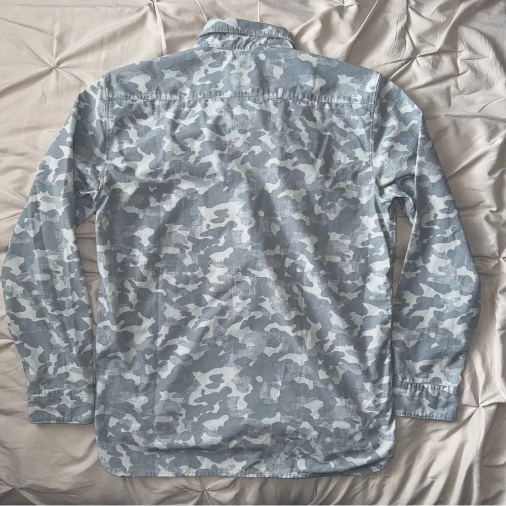 THE NORTH FACE Men’s Button Down‎ Shirt Large Gray Camo Long Outdoor Hiking